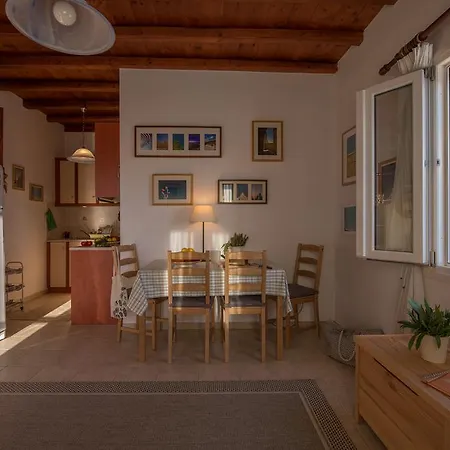 Thimari Apartment *