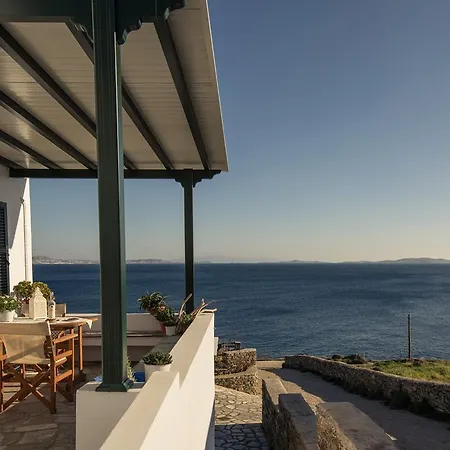 Thimari Agios Sostis (Tinos)